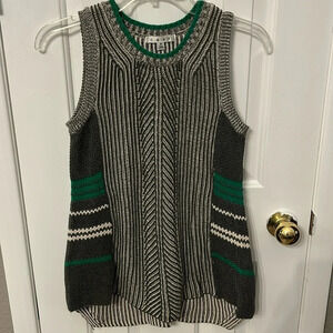Cabi 885 Women’s (S) Trident Vest Gray Sleeveless Crewneck Knit Sweater